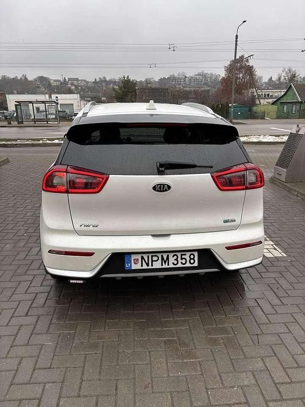 Gebraucht Kia Niro Edition 7 105 PS (77 kW) 2019 SUV