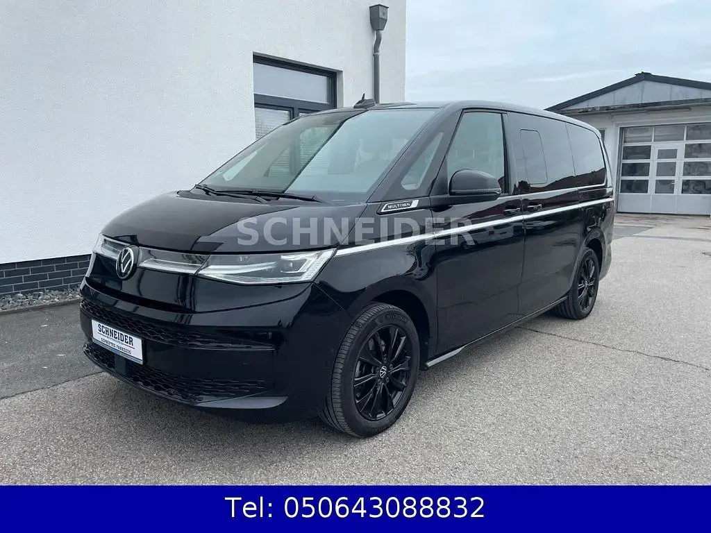 Gebraucht VW Multivan Style 150 PS (110 kW) 2024 Schwarz Van / Kleinbus