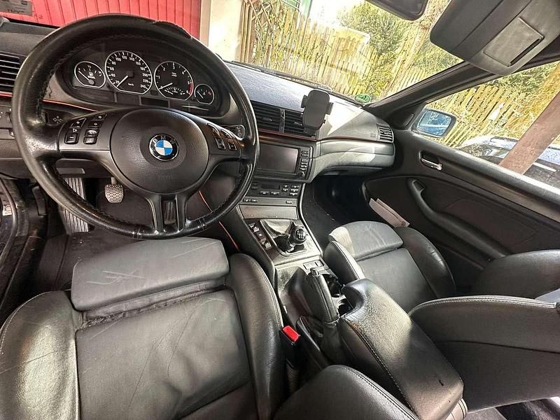 Gebraucht BMW 320 150 PS (110 kW) 2004 Blau Kombi