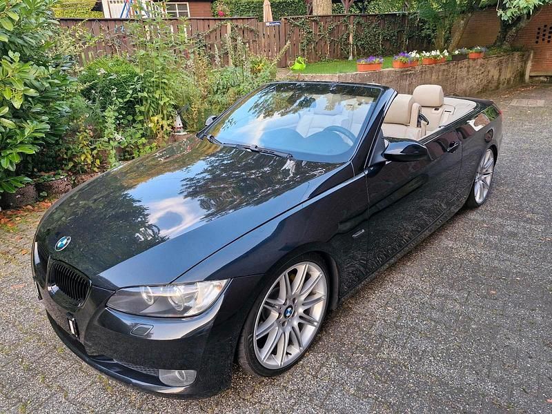 Schwarz Gebraucht 2008 BMW 320 Cabriolet Cabrio | 7.399 € (Superpreis) - Bild 1/4