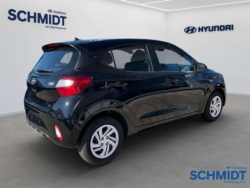Neu Hyundai i10 Select 63 PS (46 kW) 2025 Phantom black / met Kleinwagen