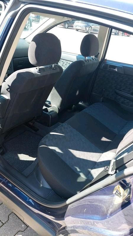 Usata Opel Astra 76 CV (55 kW) 2000 Blu Utilitaria