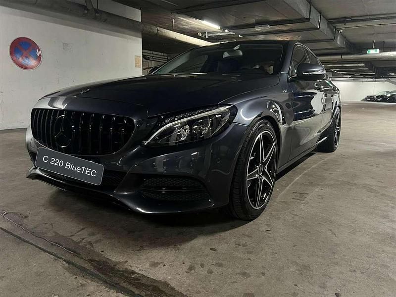 Gebraucht Mercedes C220 170 PS (125 kW) 2014 Grau Limousine