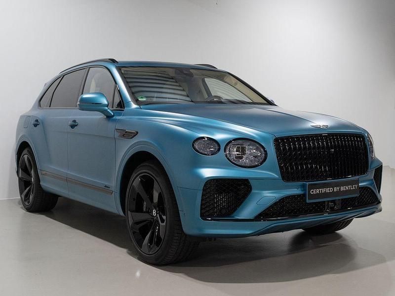 Blau Gebraucht 2025 Bentley Bentayga SUV | 249.111 € (Teuer) - Bild 1/4