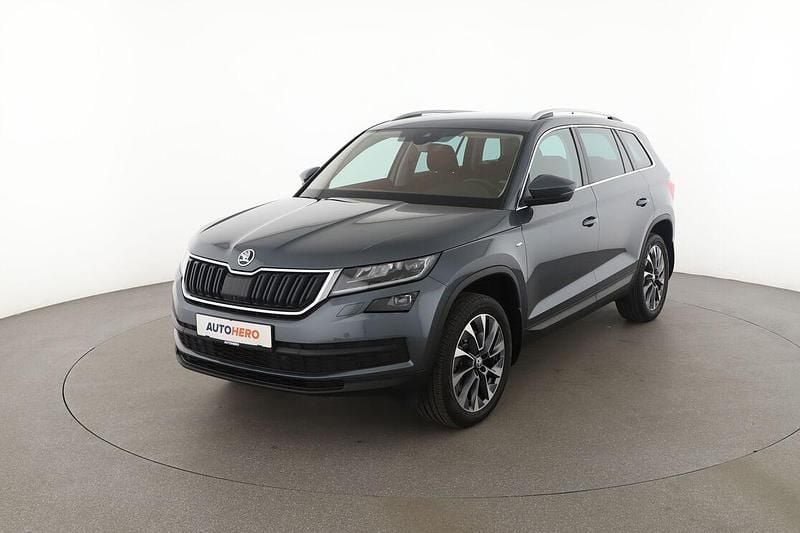 Grau Gebraucht 2020 Skoda Kodiaq Drive SUV | 30.140 € (Guter Preis) - Bild 1/3