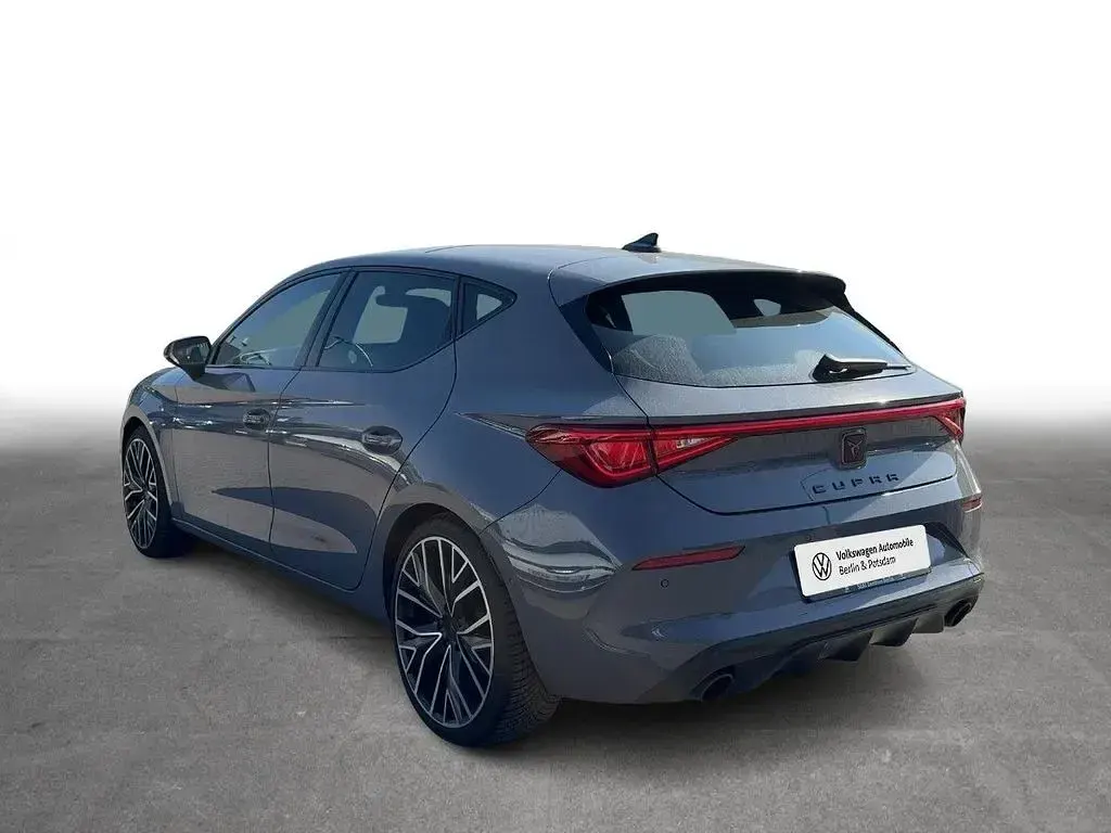 Gebraucht Cupra Leon 245 PS (180 kW) 2023 R6 graphengrau Limousine