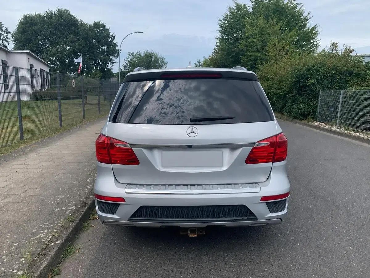 Gebraucht Mercedes GL350 AMG line 258 PS (189 kW) 2016 Silber SUV