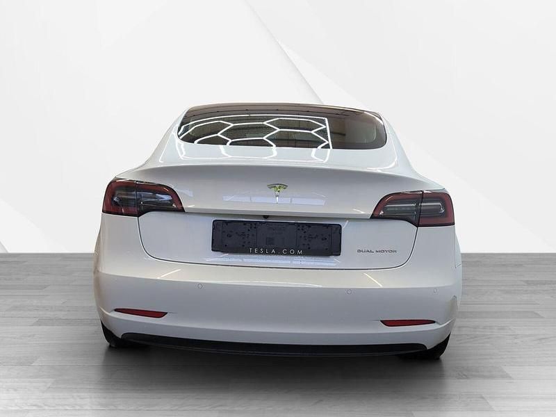 Gebraucht Tesla Model 3 361 kW (491 PS) 2021 Weiß Limousine