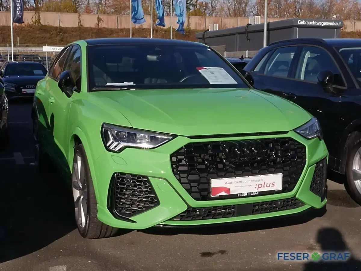 Gebraucht Audi RS Q3 Sportback Ambiente 400 PS (294 kW) 2022 Kyalamigrün SUV