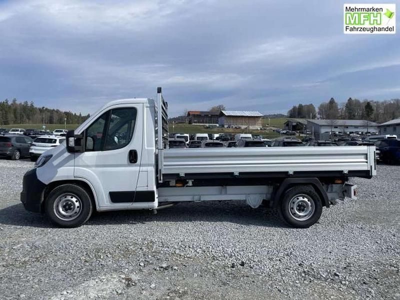 Gebraucht Fiat Ducato 140 PS (102 kW) 2024 Weiß, colore esterno (w... Van