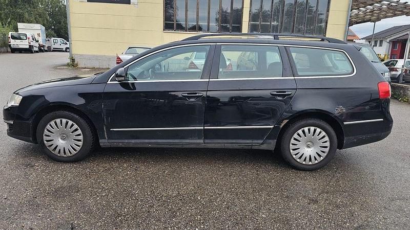 Gebraucht VW Passat Trendline 140 PS (102 kW) 2009 Schwarz Kombi