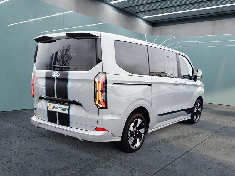 Gebraucht Ford Tourneo 160 kW (218 PS) 2024 Grau Van / Kleinbus