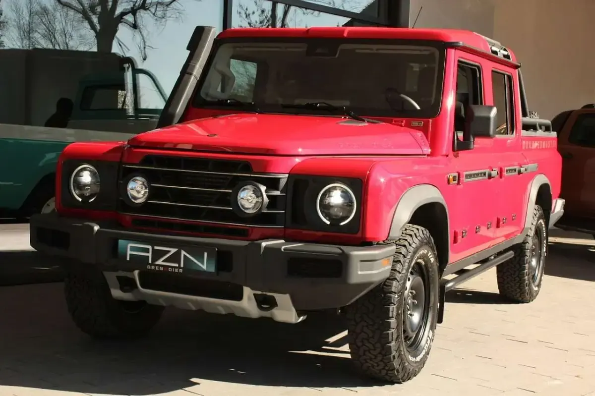 Gebraucht Ineos Grenadier 249 PS (183 kW) 2025 Rot SUV