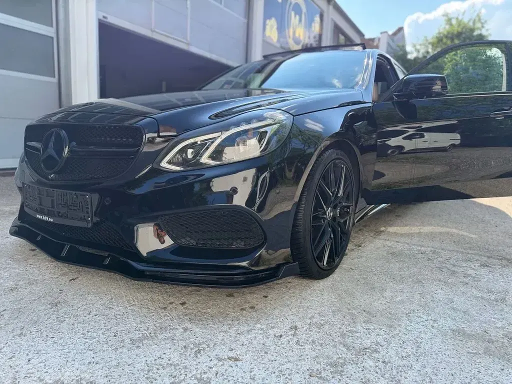 Gebraucht Mercedes E500 Elegance 408 PS (300 kW) 2013 Schwarz Limousine