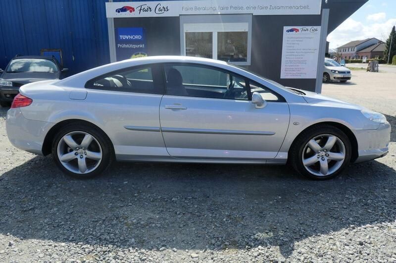 Grau Gebraucht 2006 Peugeot 407 Coupe Platinum Coupé | 5.990 € - Bild 1/4