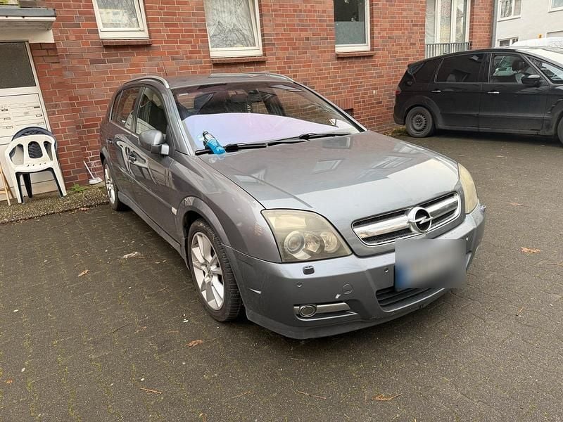 Grau Gebraucht 2004 Opel Signum Kleinwagen | 2.000 € (Fairer Preis) - Bild 1/3