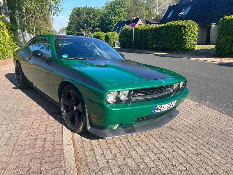 Grün Gebraucht 2010 Dodge Challenger Coupé | 20.499 € - Bild 1/4