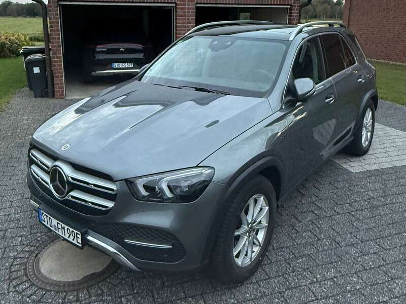Grau Gebraucht 2020 Mercedes GLE350e SUV | 53.900 € (Guter Preis) - Bild 1/1