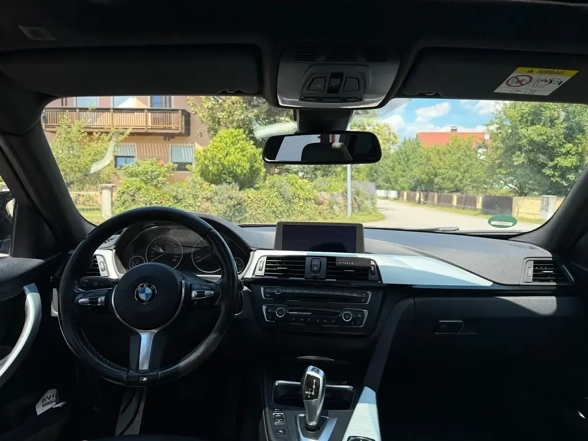 Gebraucht BMW 325 M Sport 218 PS (160 kW) 2013 Grau Kombi