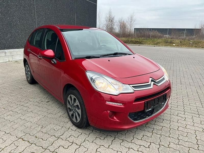 Gebraucht Citroën C3 Tendance 82 PS (60 kW) 2014 Rot Limousine