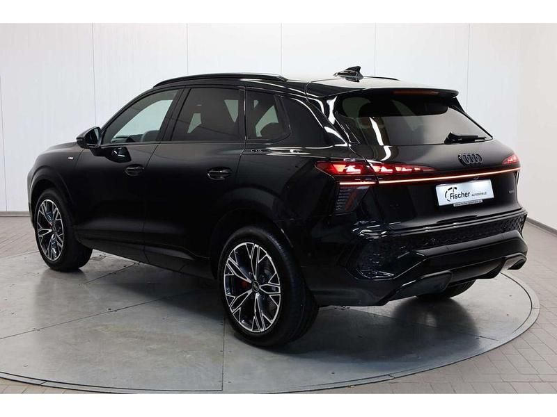 Neu Audi Q3 S-Line 265 PS (194 kW) 2025 Schwarz SUV