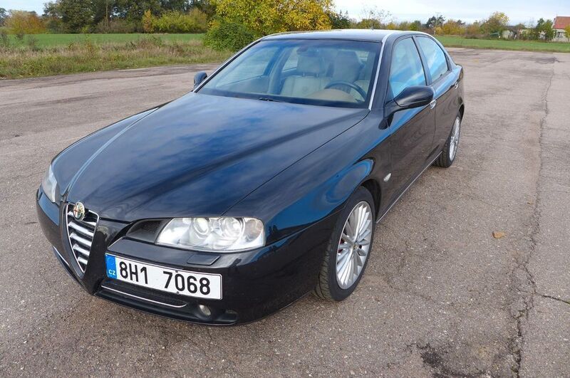 Schwarz Gebraucht 2005 Alfa Romeo 166 Progression Limousine | 6.300 € - Bild 1/4