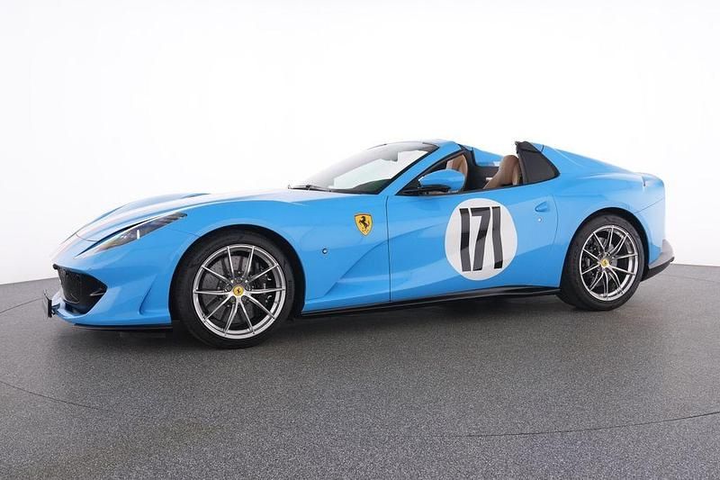 Gebraucht Ferrari 812 799 PS (587 kW) 2021 Blau Cabrio