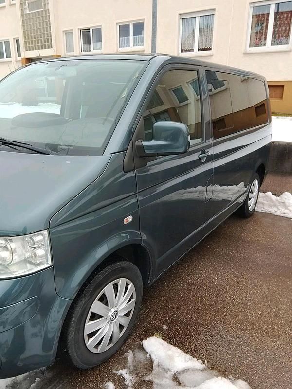 Gebraucht VW T5 128 PS (94 kW) 2008 Grau Van