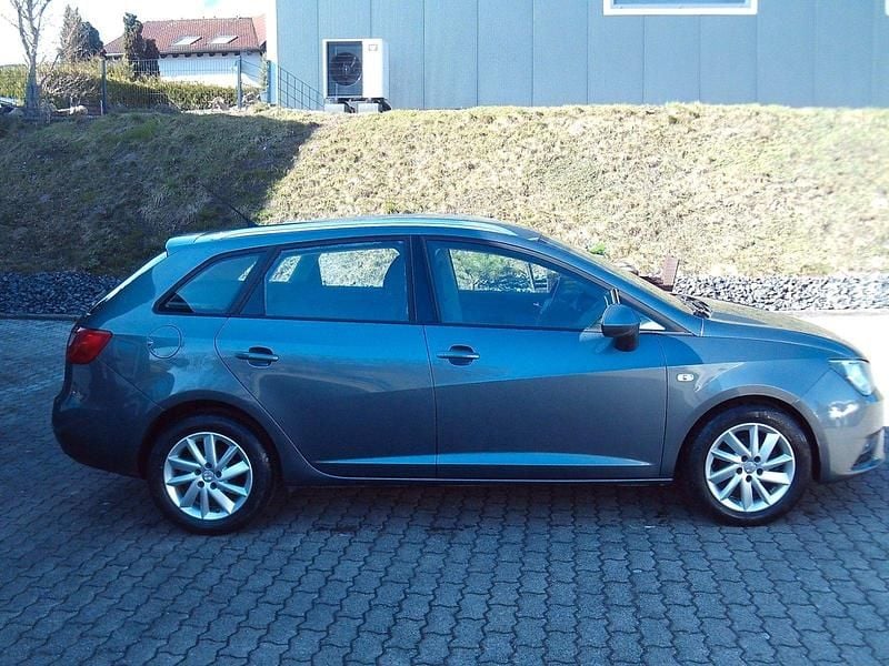 Gebraucht Seat Ibiza ST Style 86 PS (63 kW) 2012 Grau Kombi