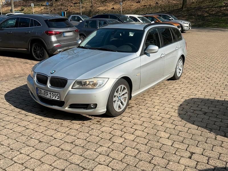 Gebraucht BMW 316 116 PS (85 kW) 2010 Silber Kombi