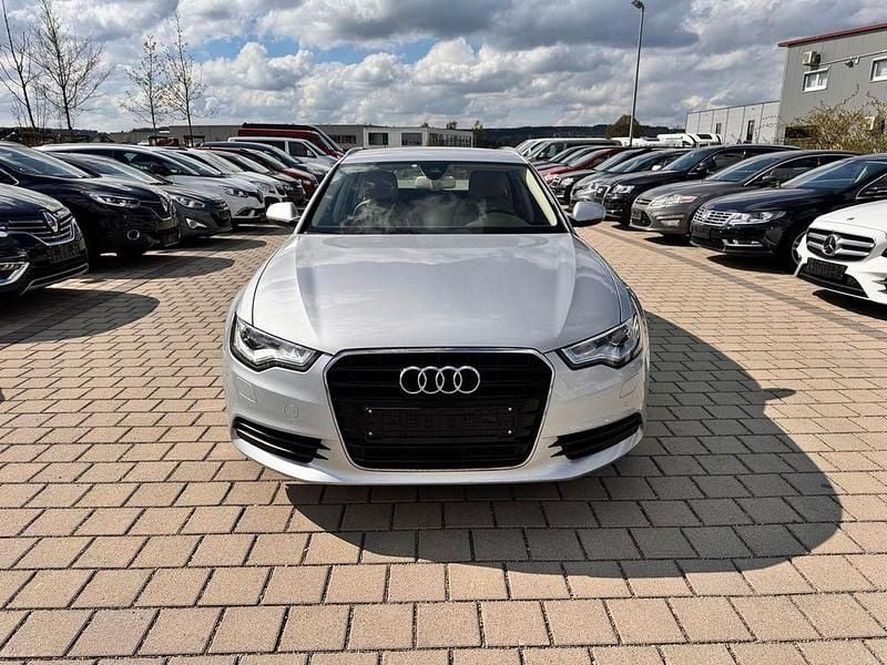 Usado Audi A6 Business 177 HP (130 kW) 2012 Prateado Carrinha