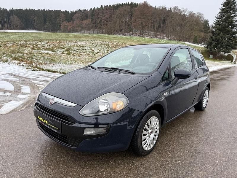 Blu lancia/suggestivo/fontana Gebraucht 2011 Fiat Punto Evo Kleinwagen | 1.499 € (Superpreis) - Bild 1/4