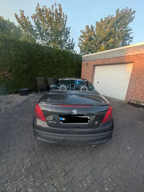 Gebraucht Peugeot 207 CC Roland Garros 120 PS (88 kW) 2008 Schwarz Cabrio