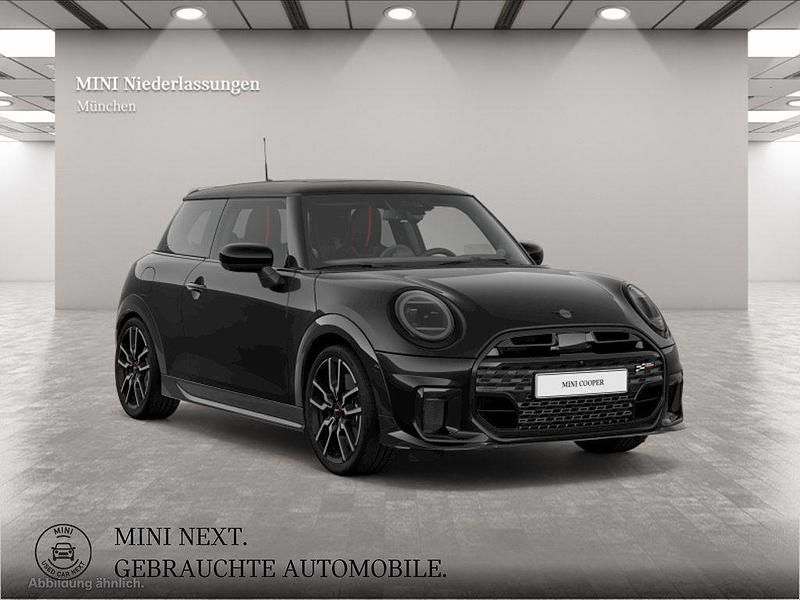 Schwarz Gebraucht 2024 Mini Cooper S Kleinwagen | 32.995 € (Teuer) - Bild 1/4