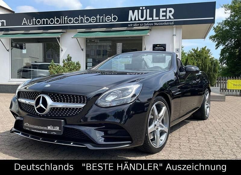 Schwarz Gebraucht 2016 Mercedes SLC180 AMG line Cabrio | 27.850 € (Fairer Preis) - Bild 1/4