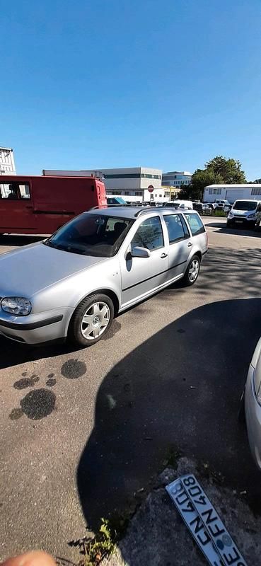 Silber Gebraucht 2006 VW Golf V Kombi | 1.300 € (Guter Preis) - Bild 1/4