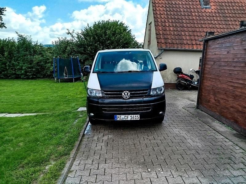 Weiß Gebraucht 2011 VW T5 Van | 8.000 € (Guter Preis) - Bild 1/4