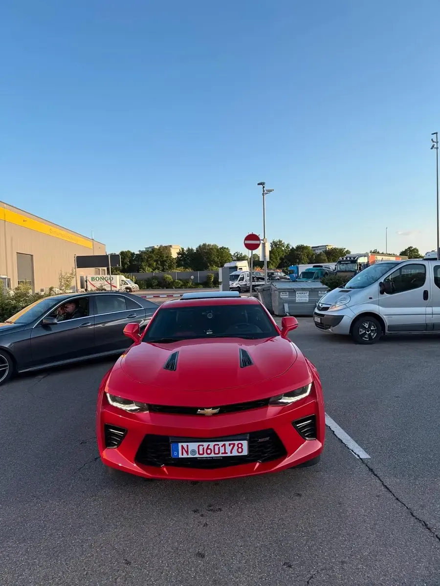 Używany Chevrolet Camaro 453 KM (333 kW) 2017 Czerwony Coupe