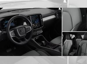 Neu Volvo XC40 Plus 163 PS (119 kW) 2026 Schwarz (onyx black / metallic) SUV