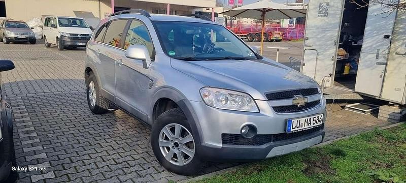 Gebraucht 2011 Chevrolet Captiva LS SUV | 4.200 € - Bild 1/4