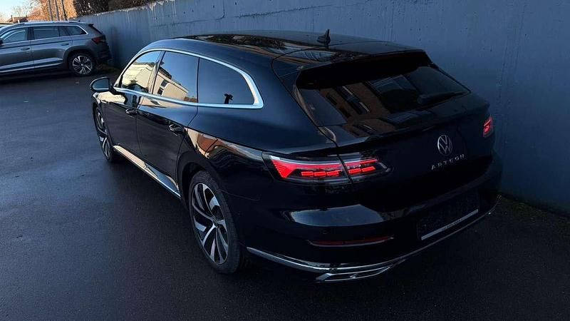Gebraucht VW Arteon R-line 200 PS (147 kW) 2022 Deep black perleffekt Kombi
