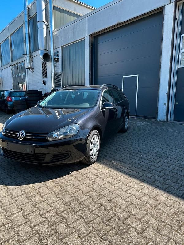 Gebraucht VW Golf VI 122 PS (89 kW) 2010 Schwarz Kleinwagen