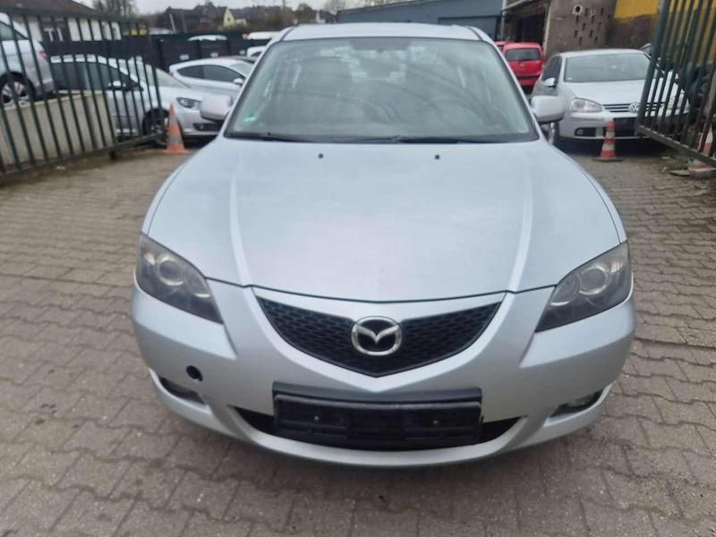Gebraucht Mazda 3 Active 105 PS (77 kW) 2006 Satinsilber metallic Limousine