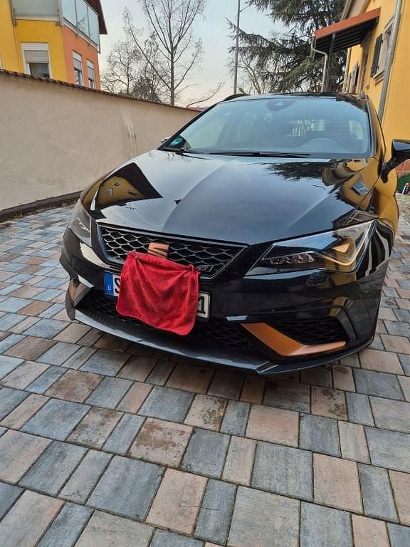 Schwarz Gebraucht 2019 Cupra Leon Limousine | 22.999 € (Fairer Preis) - Bild 1/4