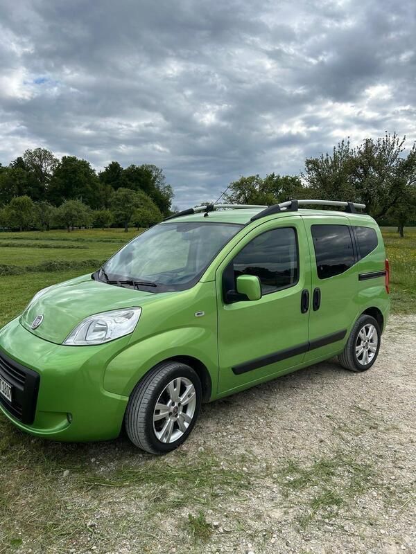 Grün Gebraucht 2014 Fiat Qubo Trekking Van / Kleinbus | 6.300 € (Teuer) - Bild 1/4