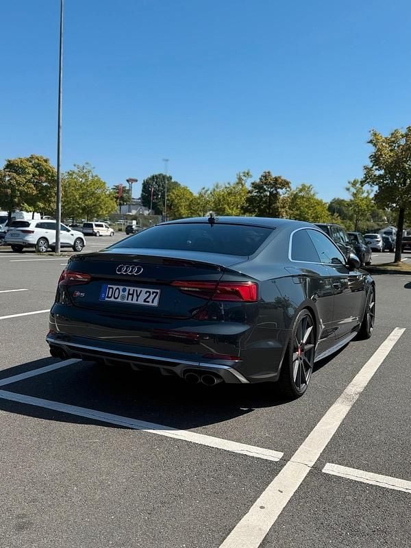 Grau Gebraucht 2017 Audi S5 Coupé | 28.999 € (Guter Preis) - Bild 1/4