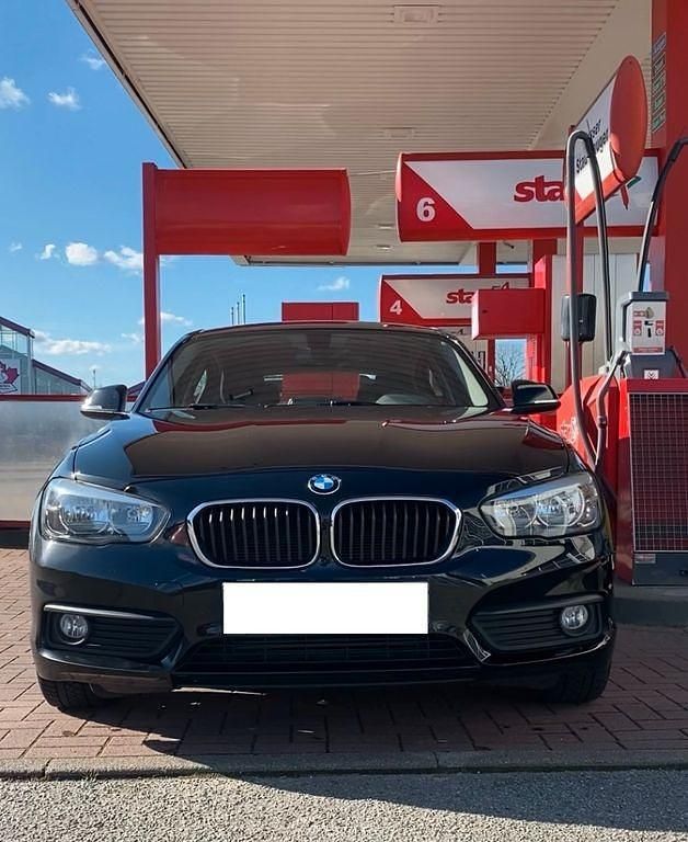 Gebraucht BMW 116 Advantage 109 PS (80 kW) 2015 Schwarz Kleinwagen