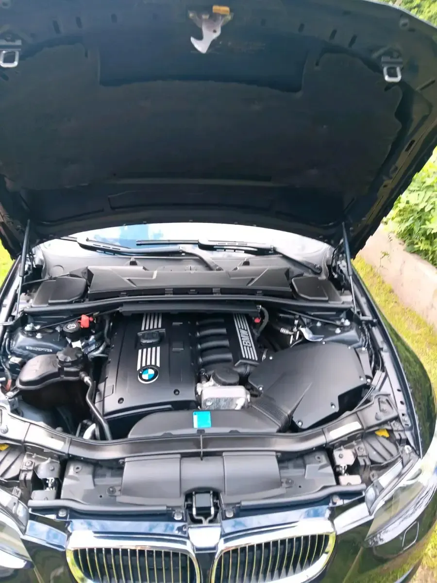 Gebraucht BMW 325 Cabriolet 218 PS (160 kW) 2009 Blau Cabrio