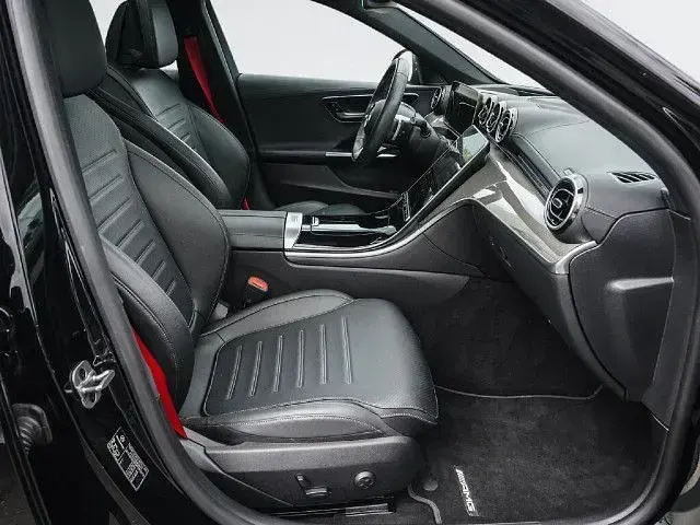 Gebraucht Mercedes C300 258 PS (189 kW) 2023