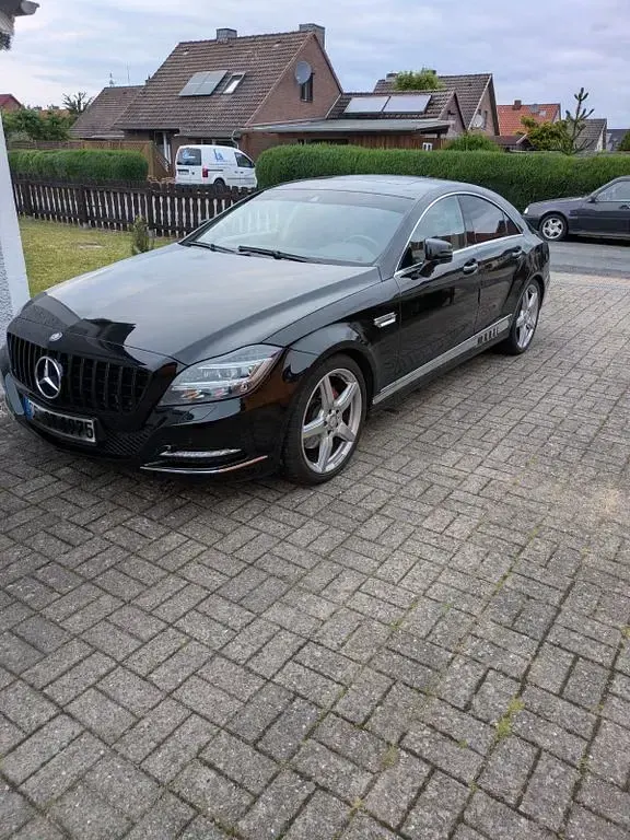 Gebraucht Mercedes CLS350 306 PS (225 kW) 2011 Schwarz Coupé